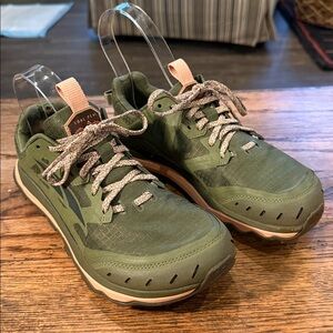 Altra Lone Peak Women’s 8.5 Trail Running Shoes MaxTrac Olive Green Excellent
